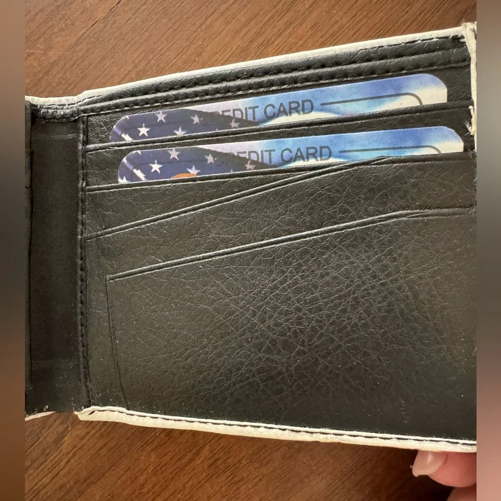 American Flag Eagle Vegan Leather Bifold Wallet NIB